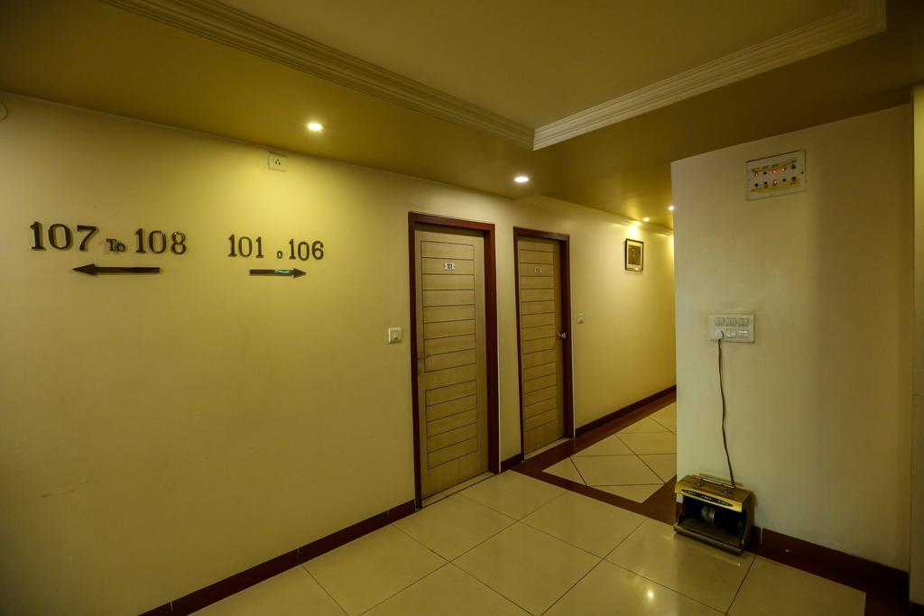 Hotel Rajlaxmi Бхопал Екстер'єр фото